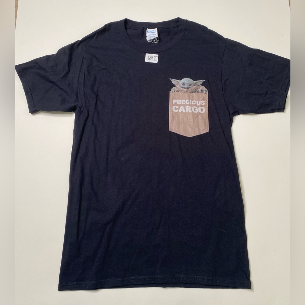 Star Wars Black T-Shirt with Pocket Design size small NEW